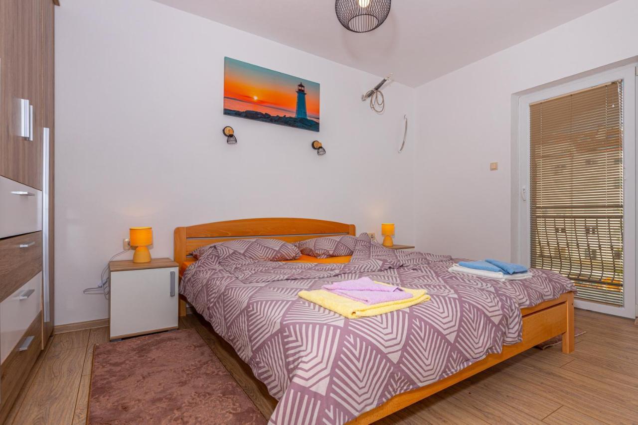 Apartman Sare Crikvenica Exterior photo