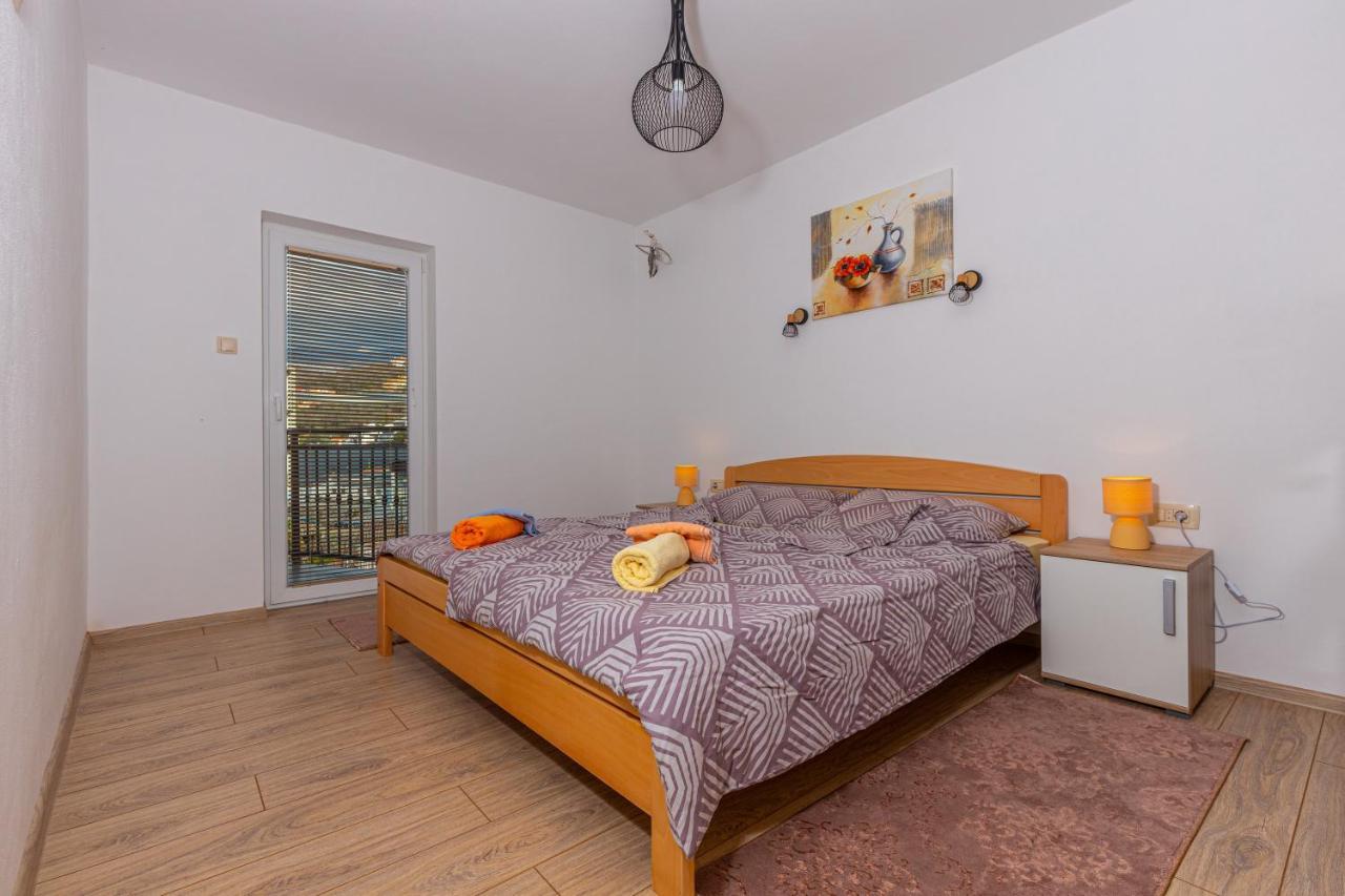 Apartman Sare Crikvenica Exterior photo