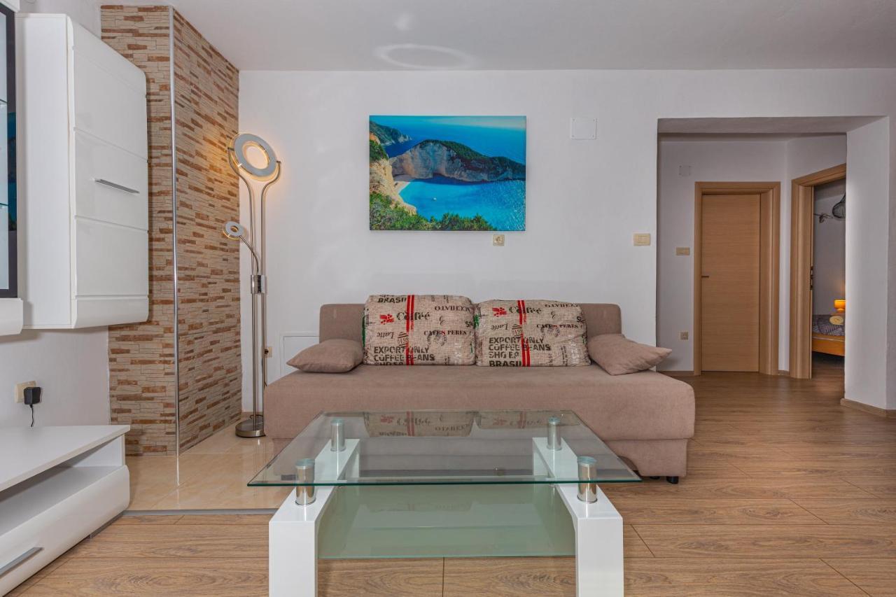 Apartman Sare Crikvenica Exterior photo