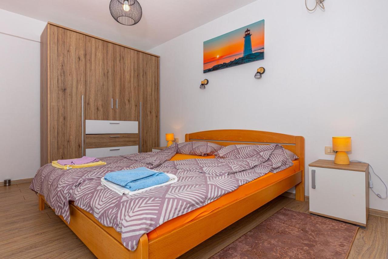 Apartman Sare Crikvenica Exterior photo