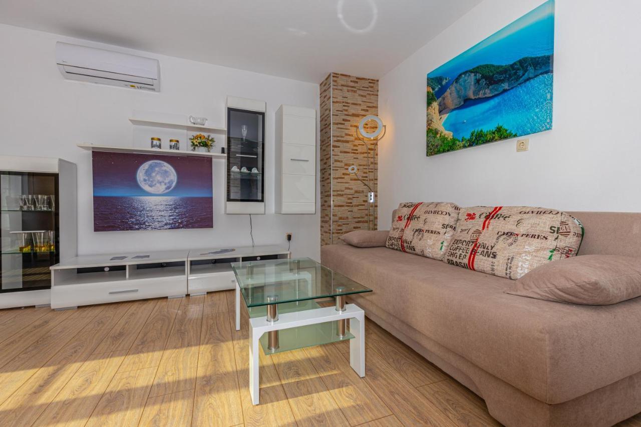 Apartman Sare Crikvenica Exterior photo
