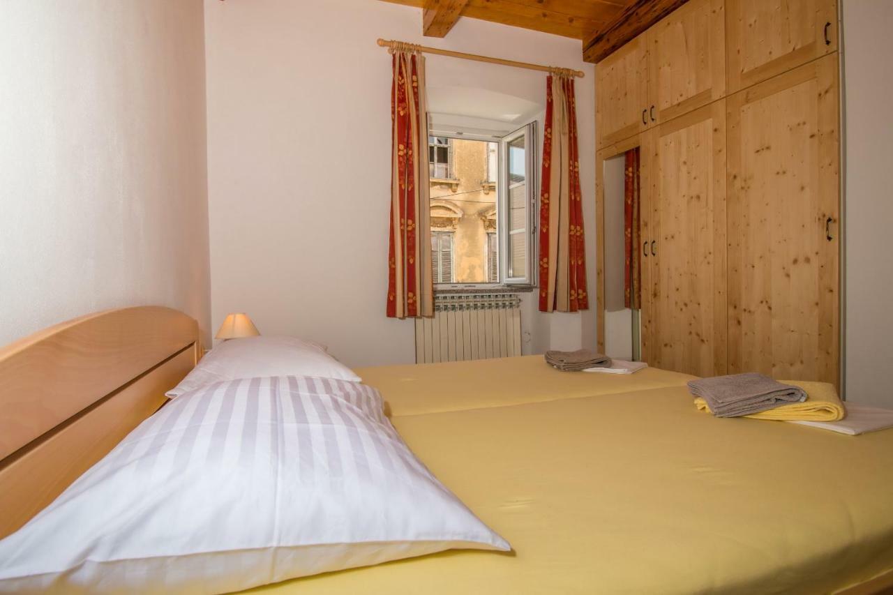 Apartman Sare Crikvenica Exterior photo