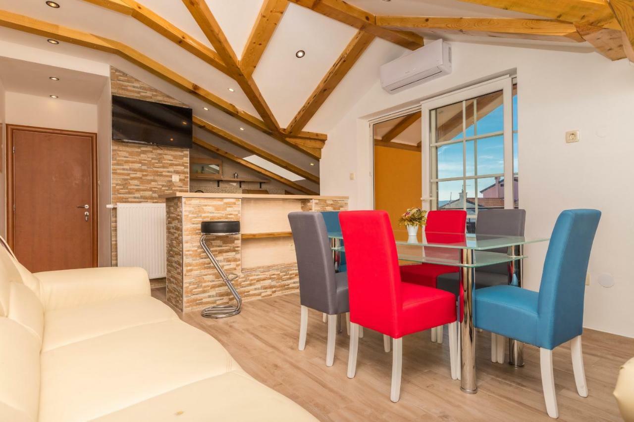 Apartman Sare Crikvenica Exterior photo