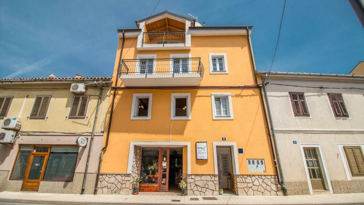 Apartman Sare Crikvenica Exterior photo