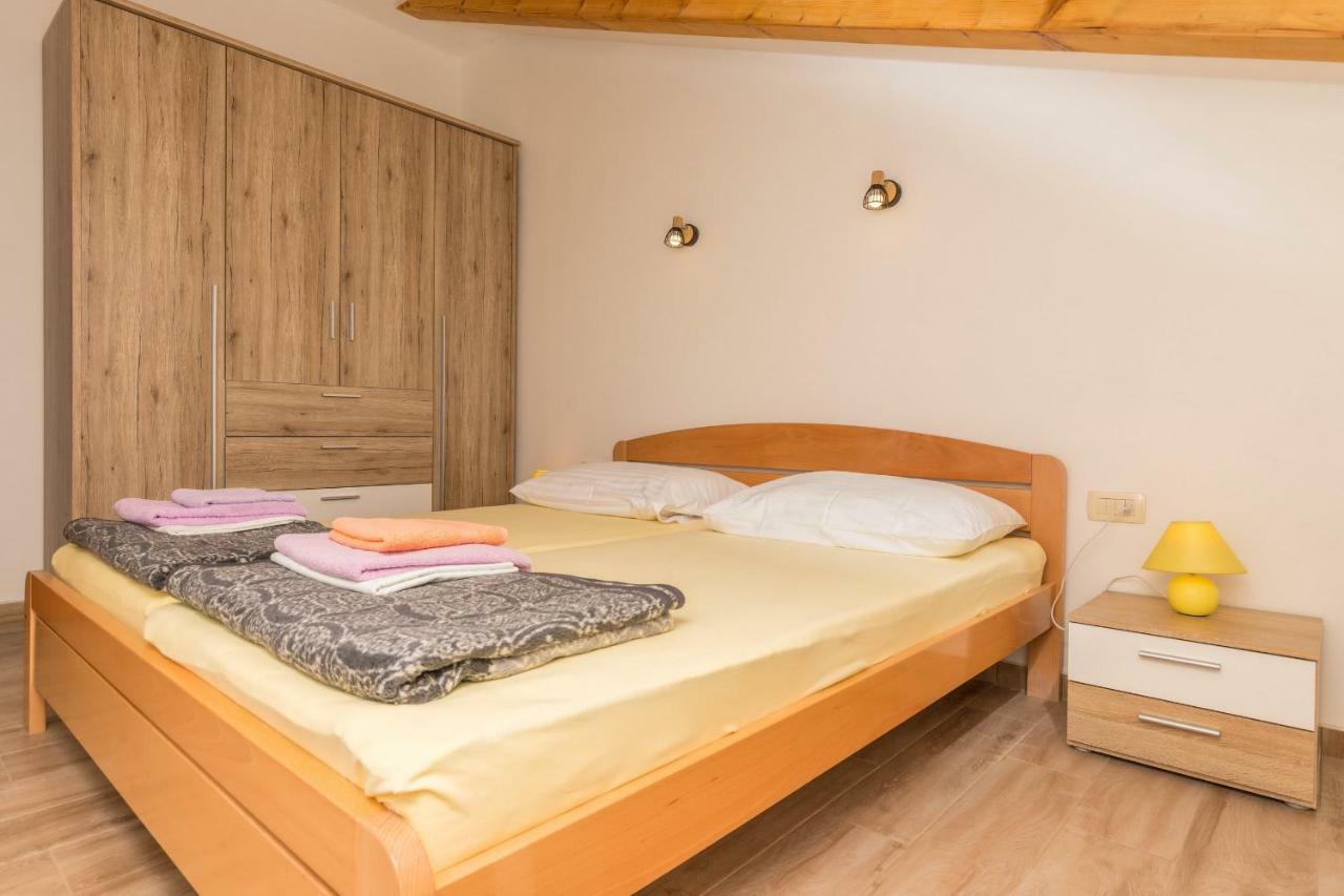 Apartman Sare Crikvenica Exterior photo