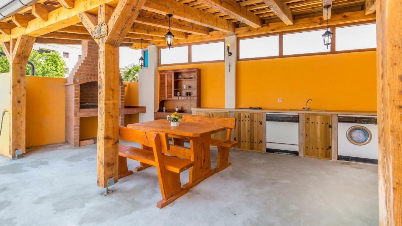 Apartman Sare Crikvenica Exterior photo